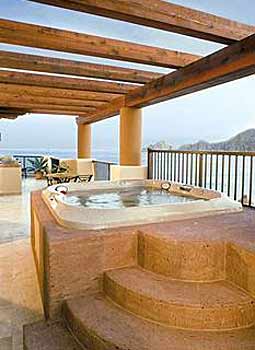 Penthouse Terrace and jacuzzi at Villa del Arco